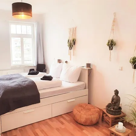 Stilvolles Mit 2 Schlafzimmern & Balkon - Nahe Flughafen, Porsche Und Messe Leipzig